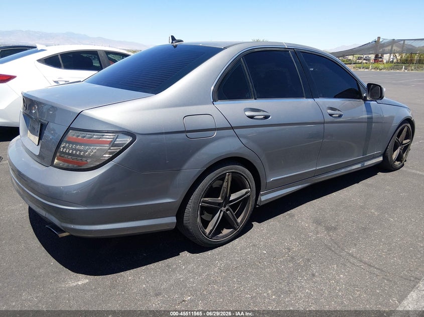 2009 Mercedes-benz C class VIN WDDGF81X39R067231 IAAI salvage auction — NORMAL WEAR, Regular (Nevada), sold $800 on 2026-08-14 (photo 4)