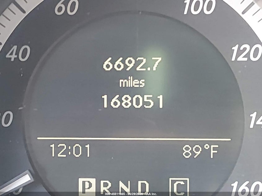 2009 Mercedes-benz C class VIN WDDGF81X39R067231 IAAI salvage auction — NORMAL WEAR, Regular (Nevada), sold $800 on 2026-08-14 (photo 6)