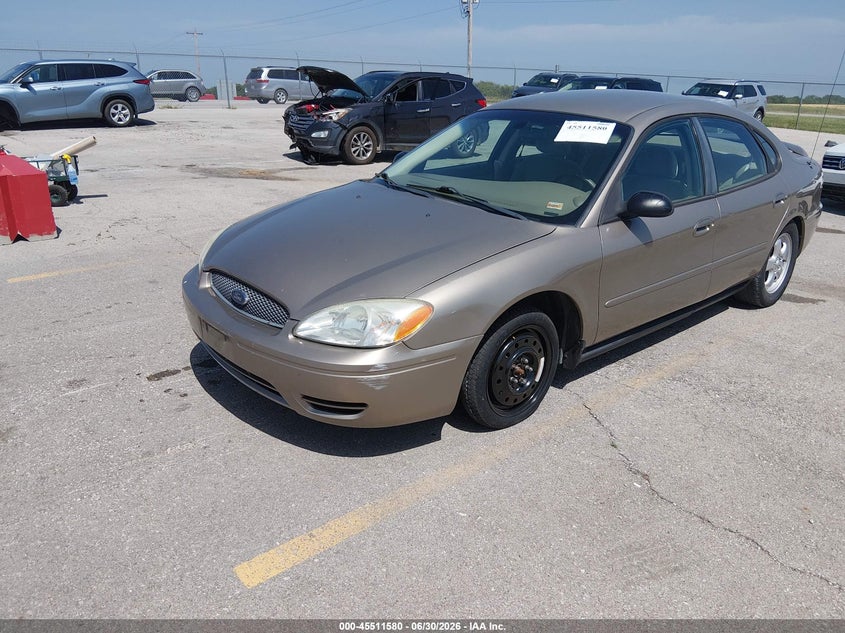 2005 Ford Taurus VIN 1FAFP53U35A293353 IAAI salvage auction — NORMAL WEAR, Clear (Missouri), sold $400 on 2026-07-09 (photo 2)