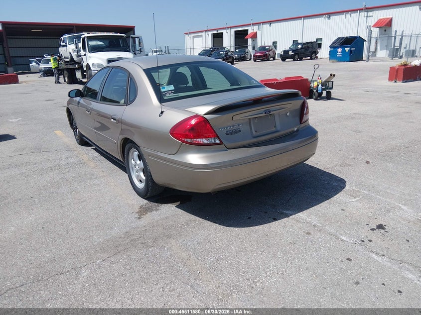 2005 Ford Taurus VIN 1FAFP53U35A293353 IAAI salvage auction — NORMAL WEAR, Clear (Missouri), sold $400 on 2026-07-09 (photo 3)