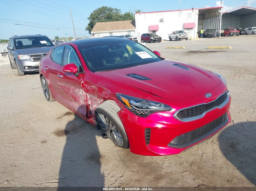 2019 Kia Stinger VIN KNAE25LA5K6054716 IAAI salvage auction — RIGHT FRONT, Rebuildable (Florida), sold $725 on 2026-07-28 (photo 1)