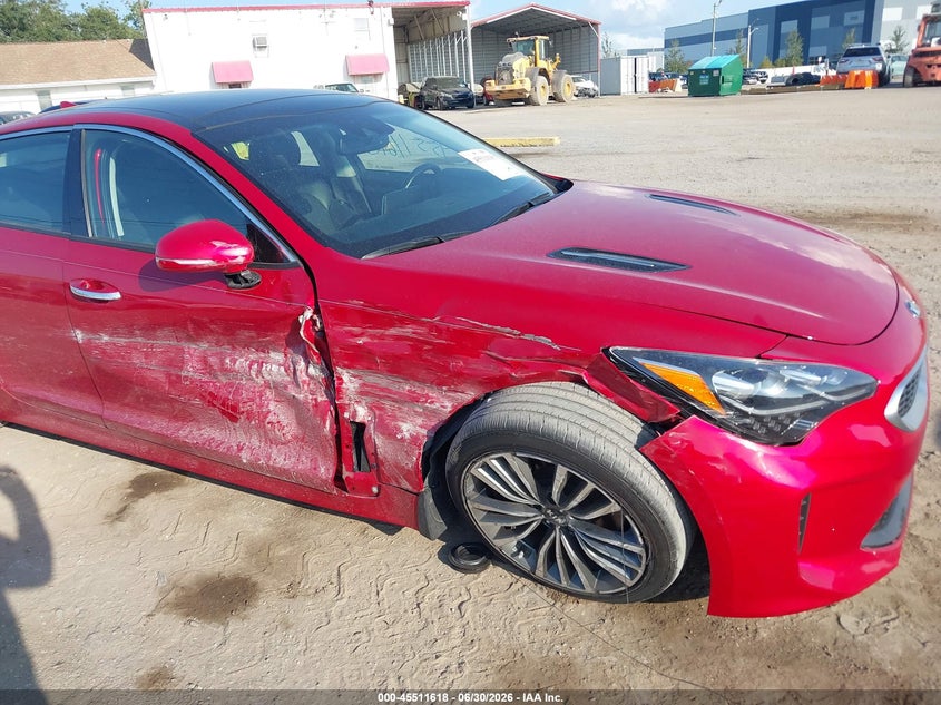 2019 Kia Stinger VIN KNAE25LA5K6054716 IAAI salvage auction — RIGHT FRONT, Rebuildable (Florida), sold $725 on 2026-07-28 (photo 6)