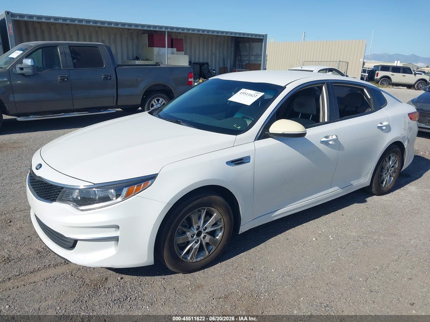 2016 Kia Optima VIN KNAGT4L30G5077254 IAAI salvage auction — NORMAL WEAR, Clear (California), sold $1,675 on 2026-07-23 (photo 2)