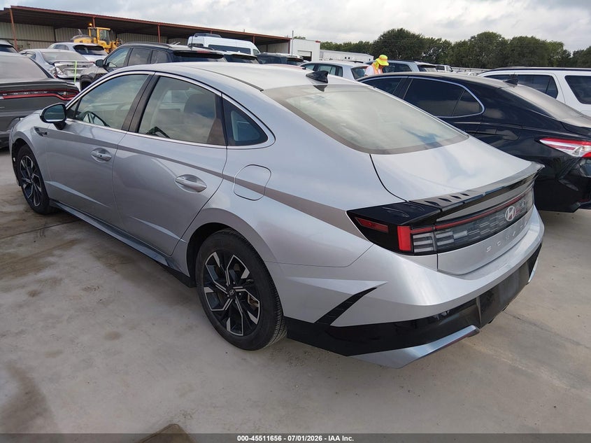 2025 Hyundai Sonata VIN KMHL64JA8SA466150 IAAI salvage auction — LEFT FRONT, Enterprise Vehicles Clear Only (Kentucky), sold $16,150 on 2026-07-07 (photo 3)