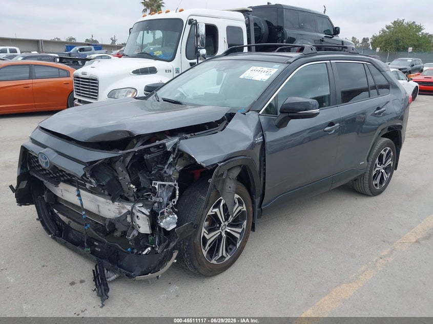 2021 Toyota Rav 4 VIN JTMFB3FV5MD017867 IAAI salvage auction — FRONT END, Salvage Title, sold $12,100 on 2026-07-22 (photo 2)