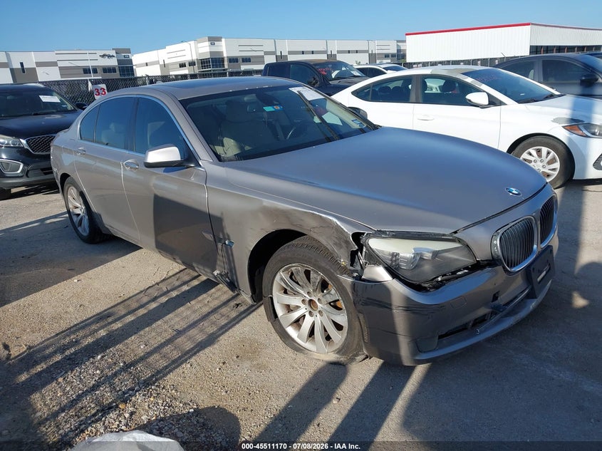 2011 BMW 7 series VIN WBAKA8C51BCY36877 IAAI salvage auction — NORMAL WEAR, Original (Texas), sold $1,325 on 2026-07-28 (photo 1)