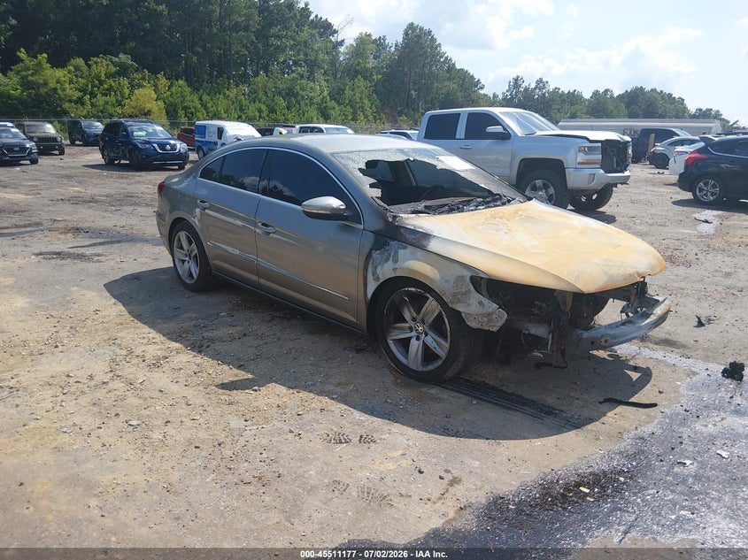 2015 Volkswagen Passat cc VIN WVWBN7AN2FE824722 IAAI salvage auction — ENGINE BURN, Salvage Title, sold $225 on 2026-08-12 (photo 1)