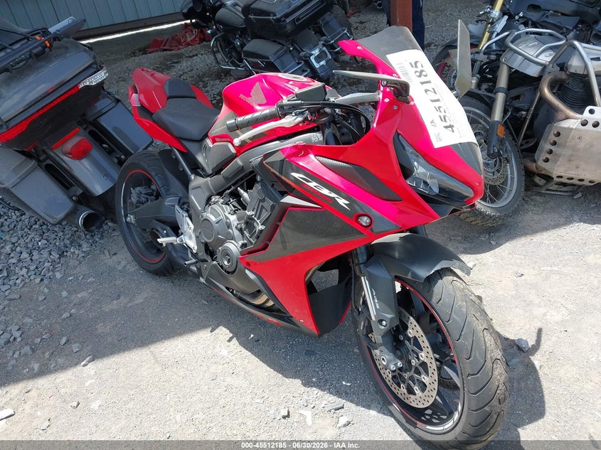 2023 Honda Cbr VIN MLHRH015XP5400250 IAAI salvage auction — FRONT END, Salvage (Tennessee), sold $3,150 on 2026-07-22 (photo 1)