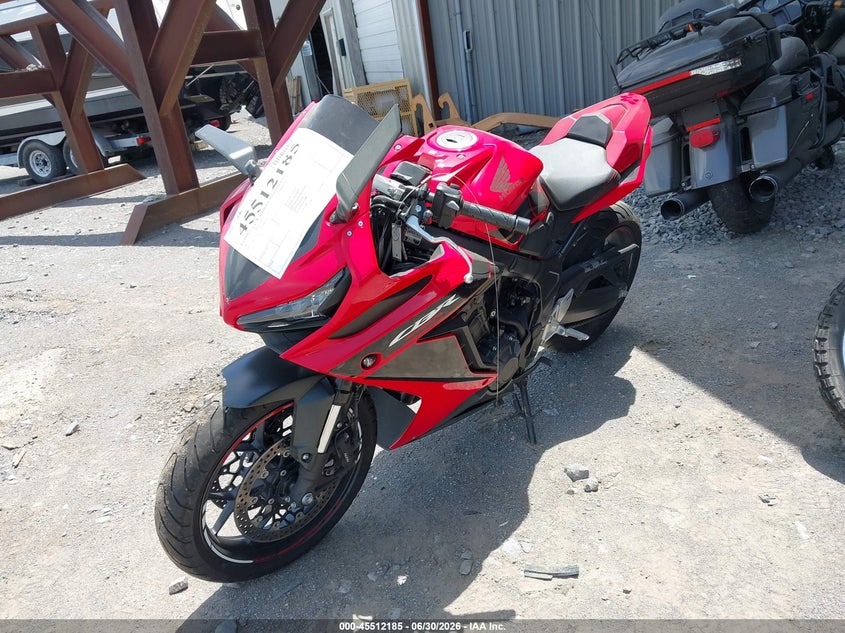 2023 Honda Cbr VIN MLHRH015XP5400250 IAAI salvage auction — FRONT END, Salvage (Tennessee), sold $3,150 on 2026-07-22 (photo 2)