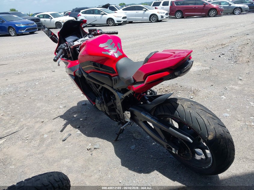 2023 Honda Cbr VIN MLHRH015XP5400250 IAAI salvage auction — FRONT END, Salvage (Tennessee), sold $3,150 on 2026-07-22 (photo 3)