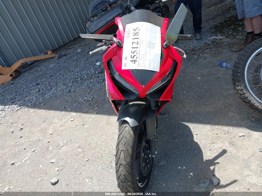 2023 Honda Cbr VIN MLHRH015XP5400250 IAAI salvage auction — FRONT END, Salvage (Tennessee), sold $3,150 on 2026-07-22 (photo 5)
