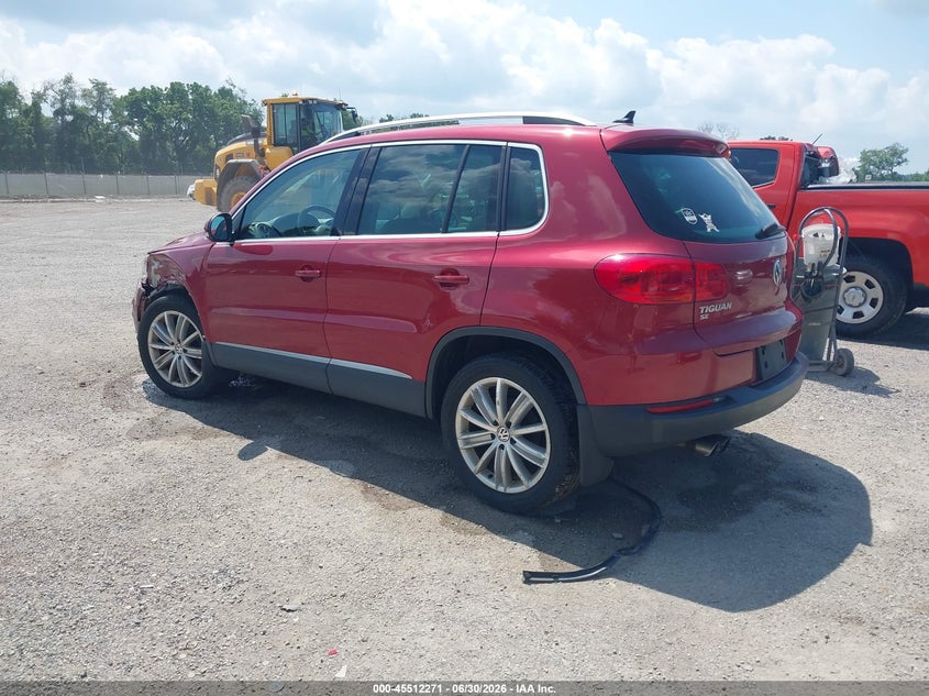 2016 Volkswagen Tiguan VIN WVGBV7AX4GW047808 IAAI salvage auction — FRONT END, Salvage Title, sold $2,200 on 2026-07-31 (photo 3)
