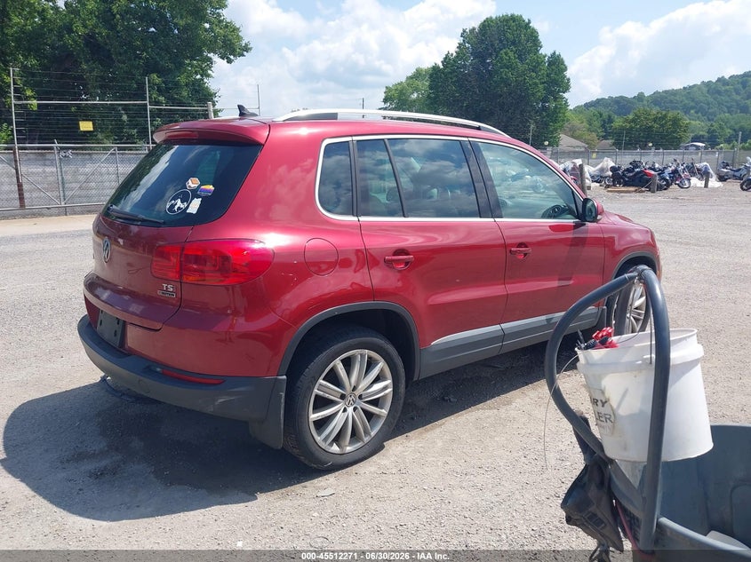 2016 Volkswagen Tiguan VIN WVGBV7AX4GW047808 IAAI salvage auction — FRONT END, Salvage Title, sold $2,200 on 2026-07-31 (photo 4)