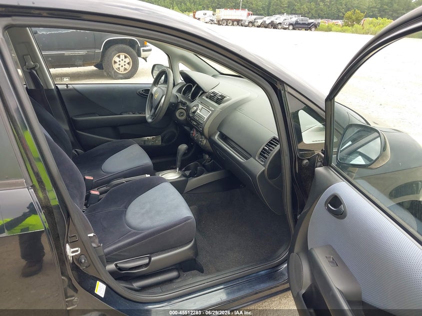 2008 Honda Fit VIN JHMGD38488S025383 IAAI salvage auction — NORMAL WEAR, Clear-Dealer Only (North Carolina), sold $975 on 2026-07-14 (photo 5)