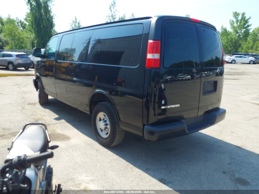 2017 Chevrolet Express 2500 VIN 1GAWGEFF9H1302660 IAAI salvage auction — LEFT SIDE, SF97 (Rhode Island), sold $16,000 on 2026-07-23 (photo 3)