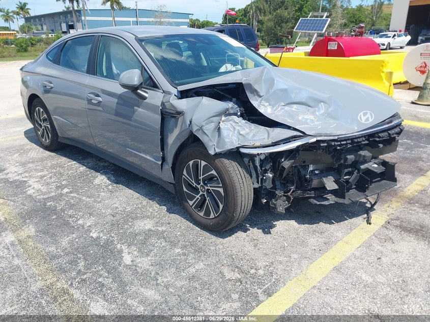2026 Hyundai Sonata VIN KMHL24JJ7TA145908 IAAI salvage auction — FRONT END, Certificate Of Destruction (Florida), sold $5,400 on 2026-07-16 (photo 1)