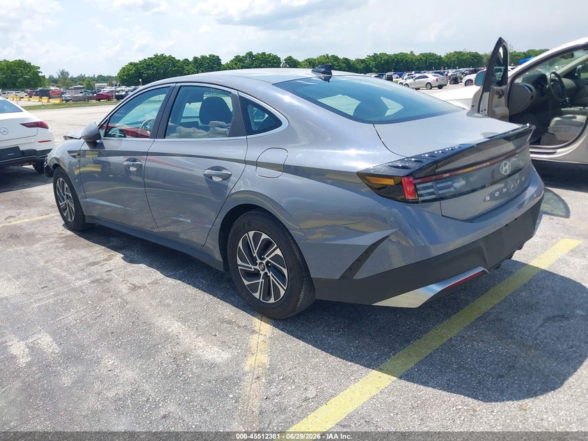 2026 Hyundai Sonata VIN KMHL24JJ7TA145908 IAAI salvage auction — FRONT END, Certificate Of Destruction (Florida), sold $5,400 on 2026-07-16 (photo 3)