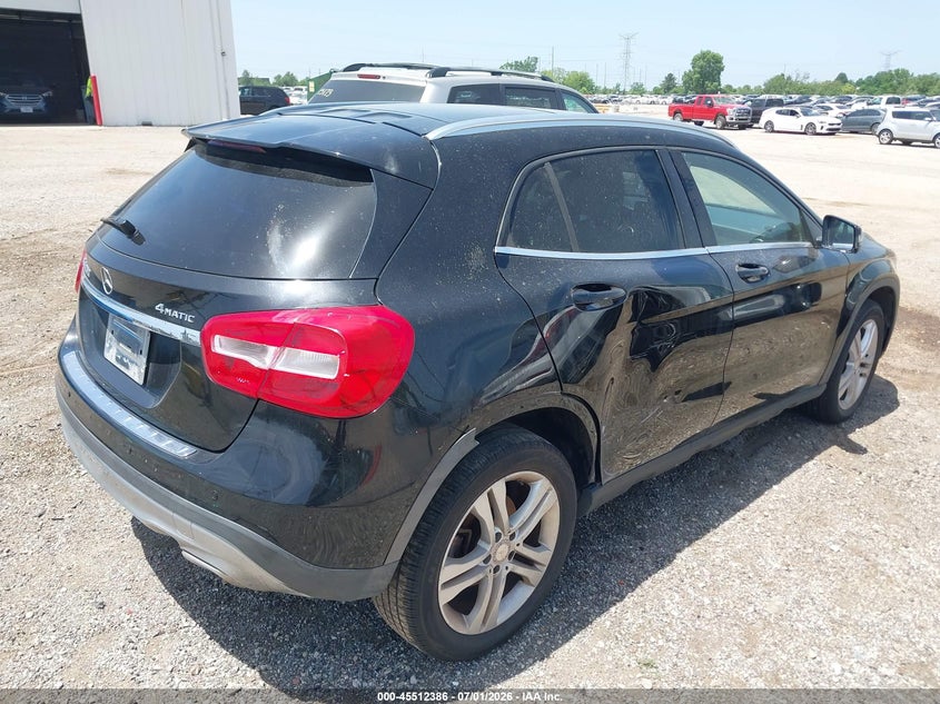 2015 Mercedes-benz Gla-klasse VIN WDCTG4GB0FJ128064 IAAI salvage auction — SIDE, Salvage Title, sold $2,350 on 2026-08-12 (photo 4)