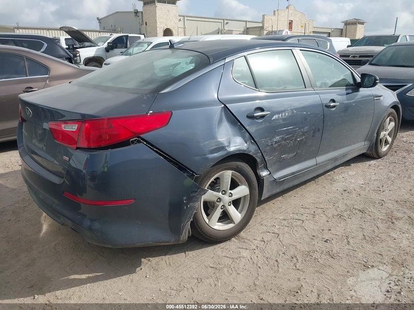 2015 Kia Optima VIN KNAGM4A70F5536851 IAAI salvage auction — NORMAL WEAR, Original (Texas), sold $900 on 2026-07-20 (photo 4)
