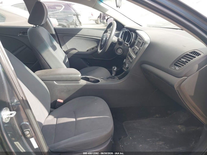 2015 Kia Optima VIN KNAGM4A70F5536851 IAAI salvage auction — NORMAL WEAR, Original (Texas), sold $900 on 2026-07-20 (photo 5)