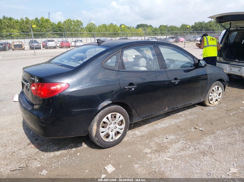 2010 Hyundai Elantra VIN KMHDU4AD3AU855361 IAAI salvage auction — NORMAL WEAR, Clear (Tennessee), sold $700 on 2026-07-22 (photo 4)