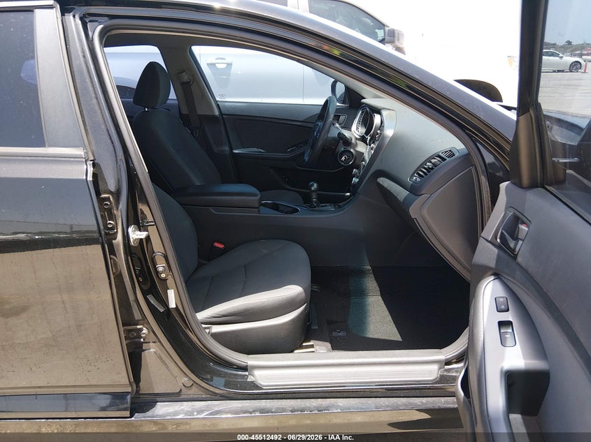 2015 Kia Optima VIN KNAGM4A70F5634679 IAAI salvage auction — NORMAL WEAR, Clear (Texas), sold $625 on 2026-07-16 (photo 5)