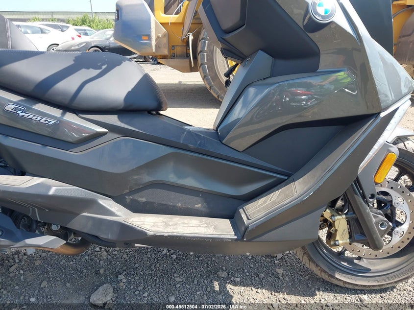 2023 BMW C VIN WB40C630XPS911652 IAAI salvage auction — RIGHT SIDE, Salvage (Ohio), sold $1,950 on 2026-07-15 (photo 8)