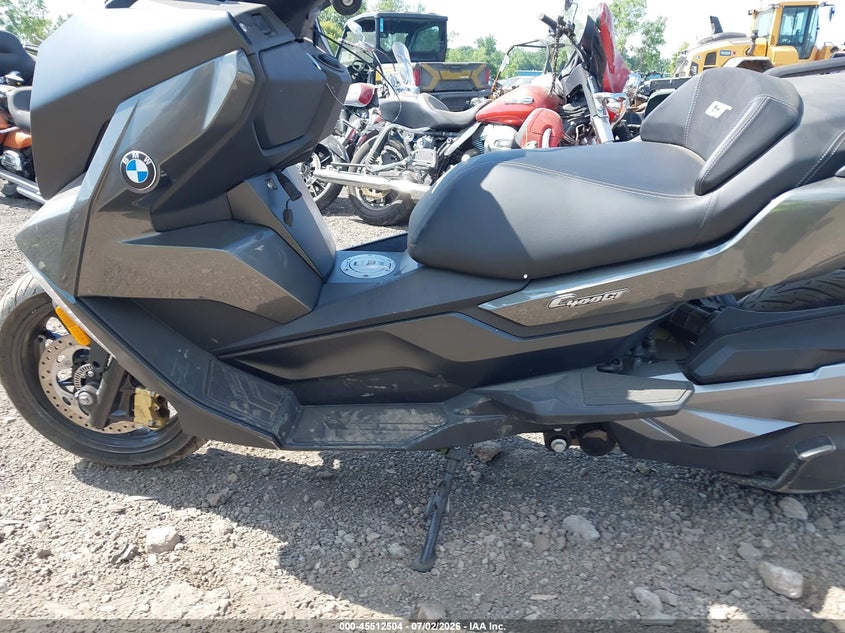 2023 BMW C VIN WB40C630XPS911652 IAAI salvage auction — RIGHT SIDE, Salvage (Ohio), sold $1,950 on 2026-07-15 (photo 9)