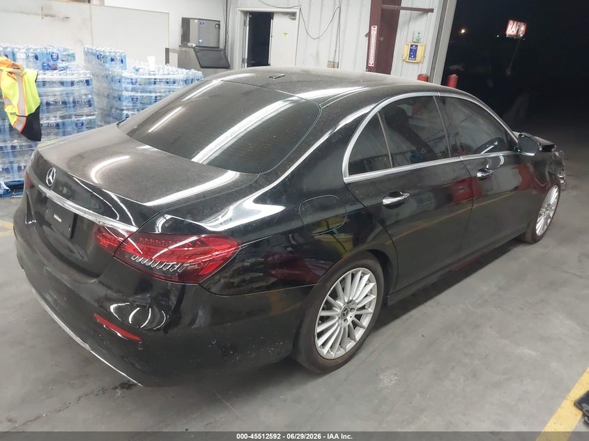 2021 Mercedes-benz E-klasse VIN W1KZF8DB9MA994511 IAAI salvage auction — FRONT END, Wait Title, sold $12,200 on 2026-09-01 (photo 4)