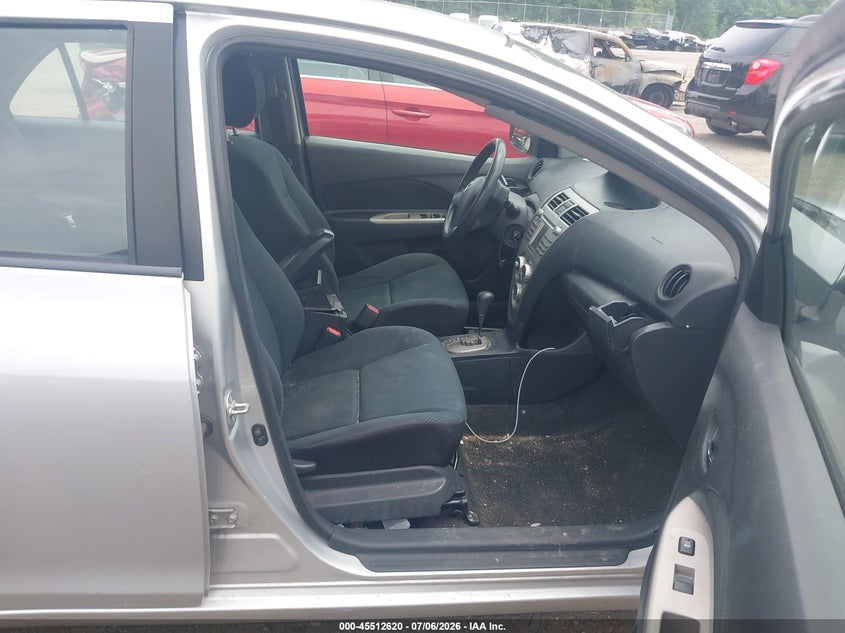 2010 Toyota Yaris VIN JTDBT4K36A1385901 IAAI salvage auction — NORMAL WEAR, Original (Maine), sold $725 on 2026-07-10 (photo 5)