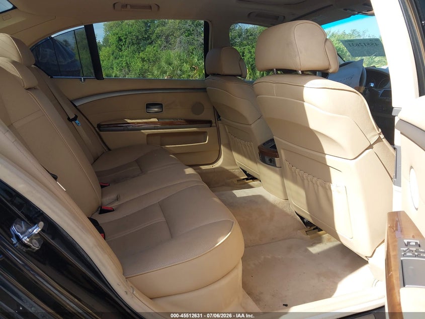 2004 BMW 7 series VIN WBAGN634X4DS49175 IAAI salvage auction — RIGHT SIDE, Rebuildable (Florida), sold $25 on 2026-07-21 (photo 5)