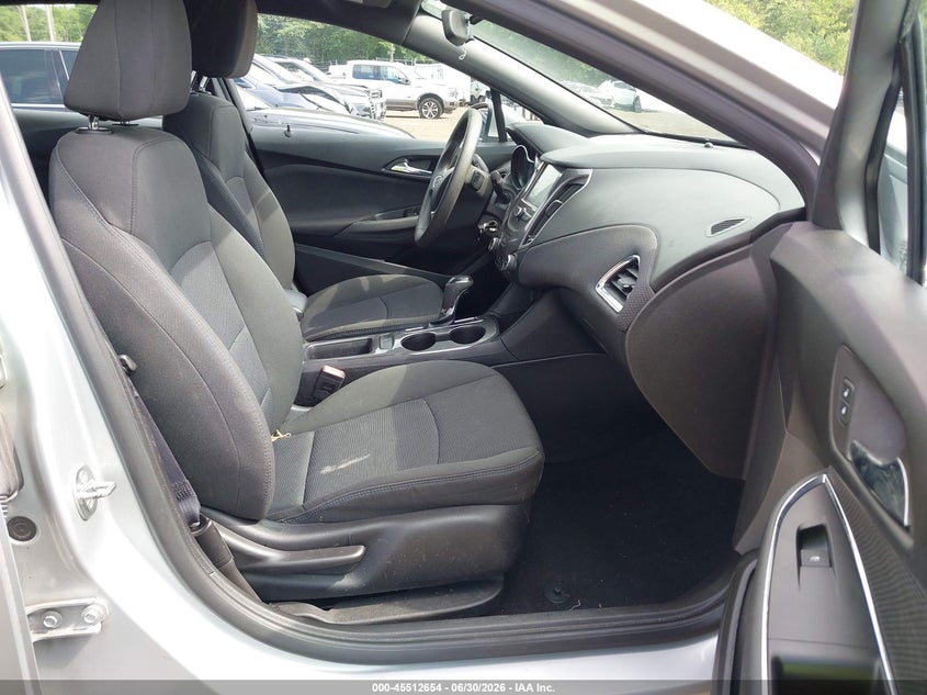 2017 Chevrolet Cruze VIN 1G1BE5SM9H7141104 IAAI salvage auction — FRONT END, Salvage (North Carolina), sold $50 on 2026-09-10 (photo 5)