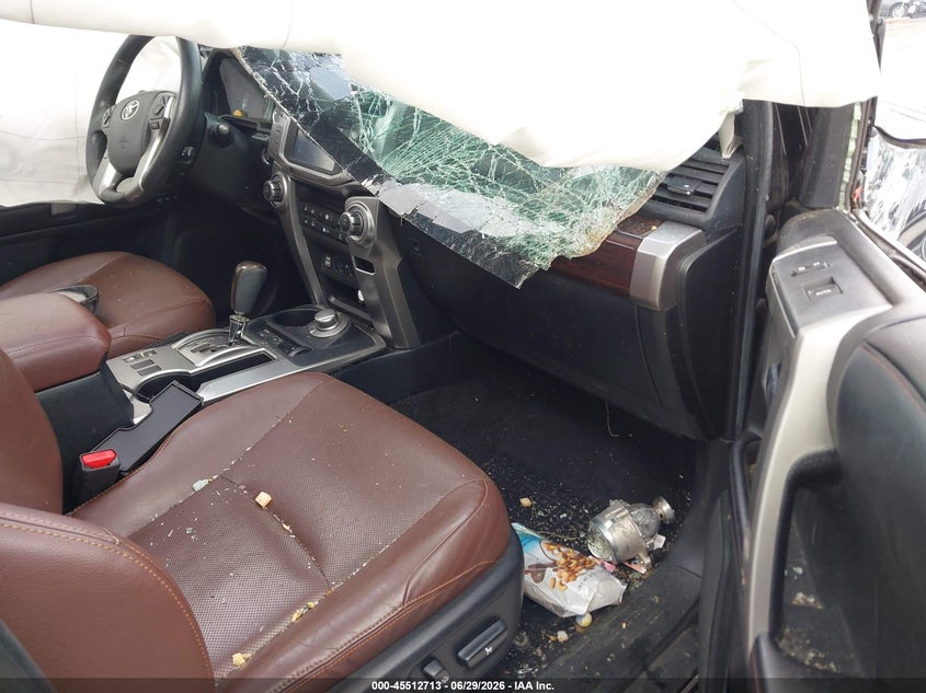 2017 Toyota 4runner VIN JTEBU5JR4H5445181 IAAI salvage auction — ROLLOVER, Salvage Title, sold $5,100 on 2026-07-28 (photo 5)