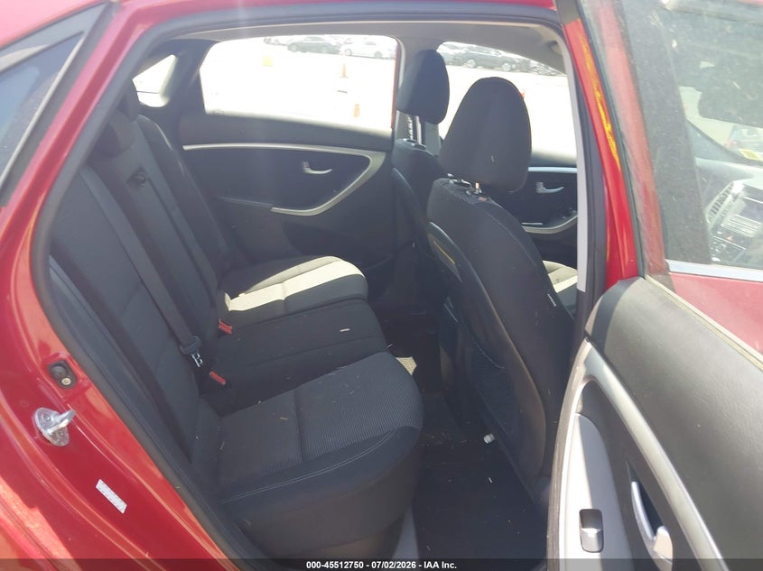 2016 Hyundai Elantra VIN KMHD35LH2GU261278 IAAI salvage auction — NORMAL WEAR, Clear (New York), sold $575 on 2026-07-28 (photo 8)