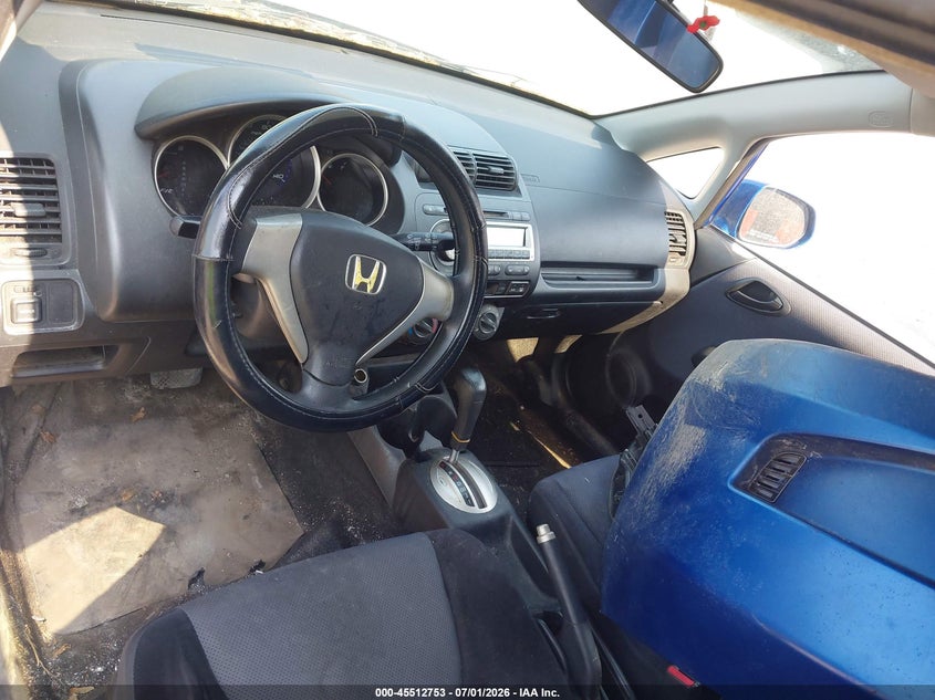 2007 Honda Fit VIN JHMGD38497S068175 IAAI salvage auction — NORMAL WEAR, Clear (New York), sold $650 on 2026-07-29 (photo 5)