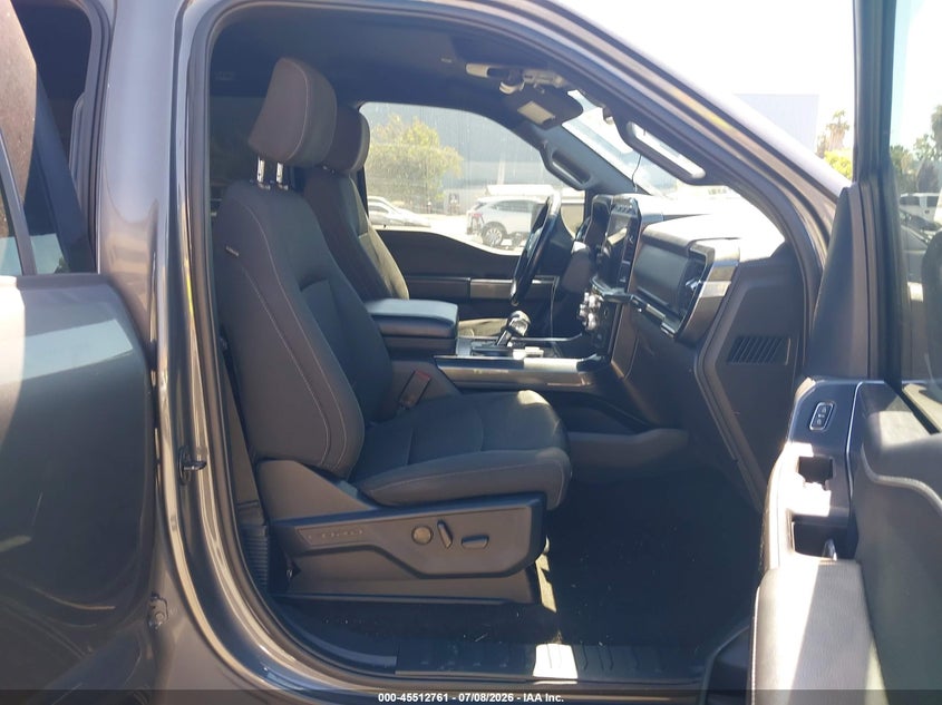 2022 Ford F-150 VIN 1FTFW1E83NKE26368 IAAI salvage auction — LEFT FRONT, Salvage (California), sold $11,300 on 2026-07-29 (photo 5)