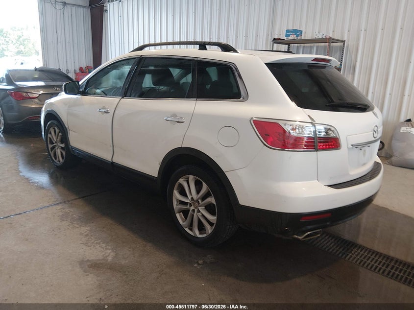 2011 Mazda Cx-9 VIN JM3TB3DV8B0330980 IAAI salvage auction — NORMAL WEAR, Clear (Delaware), sold $400 on 2026-07-30 (photo 3)