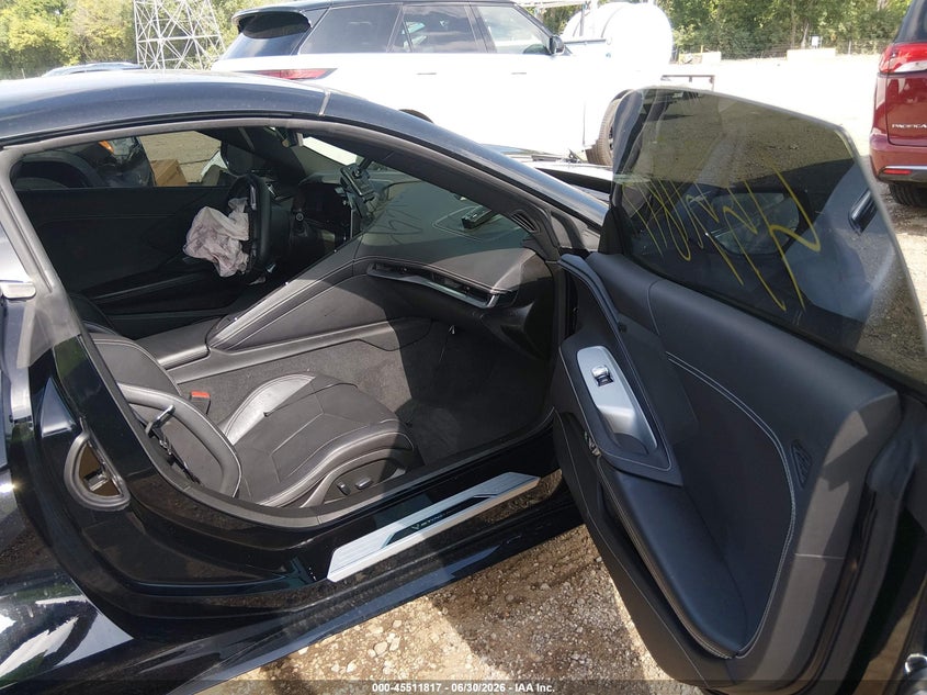 2021 Chevrolet Corvette VIN 1G1YA2D43M5102144 IAAI salvage auction — FRONT & REAR, Salvage Title, sold $26,700 on 2026-09-09 (photo 5)