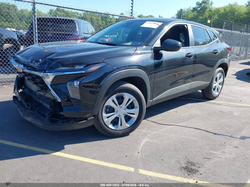 2025 Chevrolet Trax VIN KL77LFEP0SC337751 IAAI salvage auction — FRONT END, Salvage (Connecticut), sold $5,350 on 2026-07-23 (photo 2)