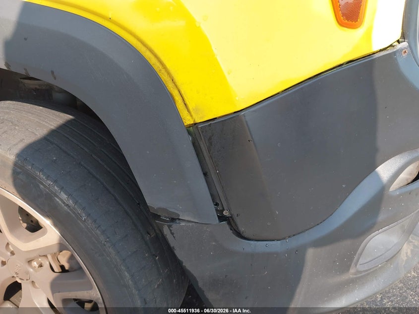 2017 Jeep Renegade VIN ZACCJBBB1HPG10385 IAAI salvage auction — NORMAL WEAR, Repossession Paperwork (Georgia), sold $1,450 on 2026-08-05 (photo 6)