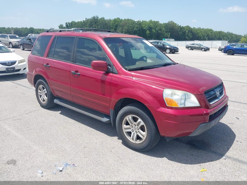 2005 Honda Pilot VIN 2HKYF185X5H548198 IAAI salvage auction — NORMAL WEAR, Clear (Indiana), sold $225 on 2026-07-18 (photo 1)