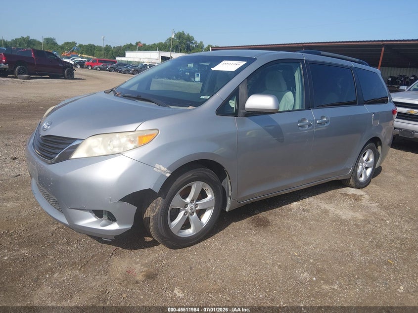 2011 Toyota Sienna VIN 5TDKK3DC3BS124031 IAAI salvage auction — NORMAL WEAR, Original (Ohio), sold $275 on 2026-07-29 (photo 2)
