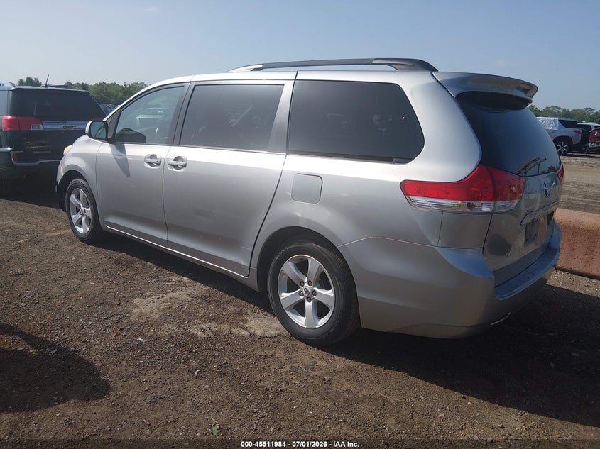 2011 Toyota Sienna VIN 5TDKK3DC3BS124031 IAAI salvage auction — NORMAL WEAR, Original (Ohio), sold $275 on 2026-07-29 (photo 3)