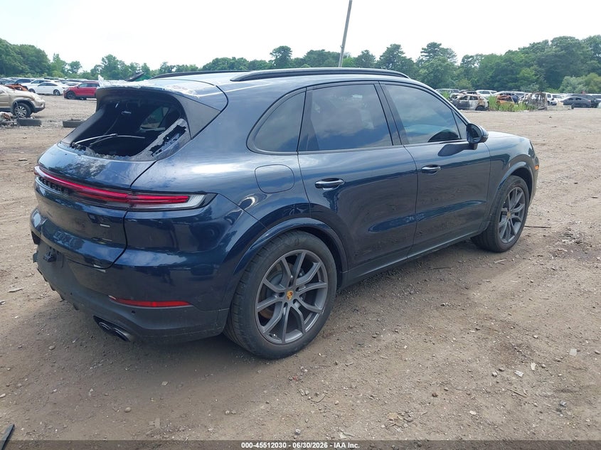 2024 Porsche Cayenne VIN WP1AA2AY0RDA02031 IAAI salvage auction — REAR END, Wait Title, sold $38,625 on 2026-09-12 (photo 4)