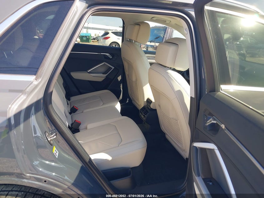 2020 Audi Q3 VIN WA1BECF39L1040504 IAAI salvage auction — RIGHT FRONT, Certificate Of Destruction (Florida), sold $8,900 on 2026-08-18 (photo 8)