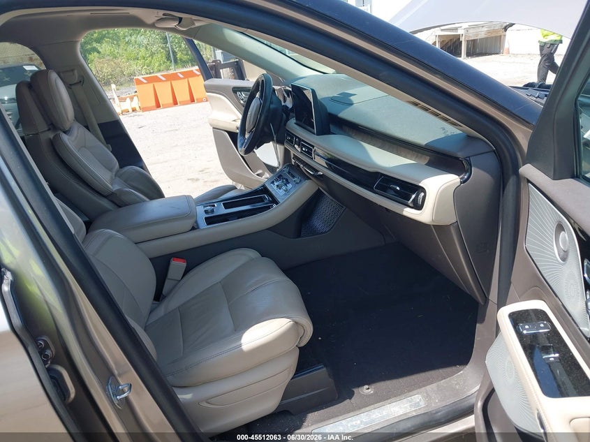 2020 Lincoln Aviator VIN 5LM5J7XC3LGL32207 IAAI salvage auction — FRONT END, Salvage - Greater Than 75% (Maryland), sold $7,200 on 2026-07-28 (photo 5)