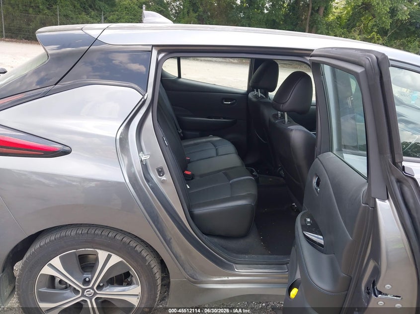 2021 Nissan Leaf VIN 1N4BZ1DV9MC553556 IAAI salvage auction — FRONT END, Salvage Title, sold $2,800 on 2026-07-29 (photo 8)