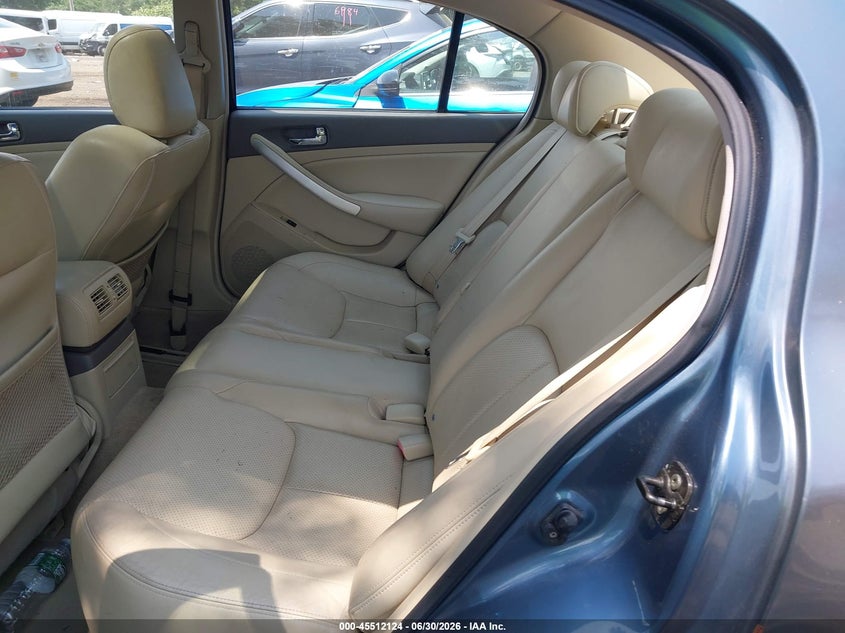 2005 Infiniti G35 VIN JNKCV51FX5M310346 IAAI salvage auction — NORMAL WEAR, Clear (New York), sold $500 on 2026-07-28 (photo 8)