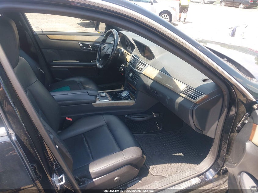 2011 Mercedes-benz E-class VIN WDDHF8HB4BA413192 IAAI salvage auction — NORMAL WEAR, Clear (Pennsylvania), sold $2,275 on 2026-07-10 (photo 5)