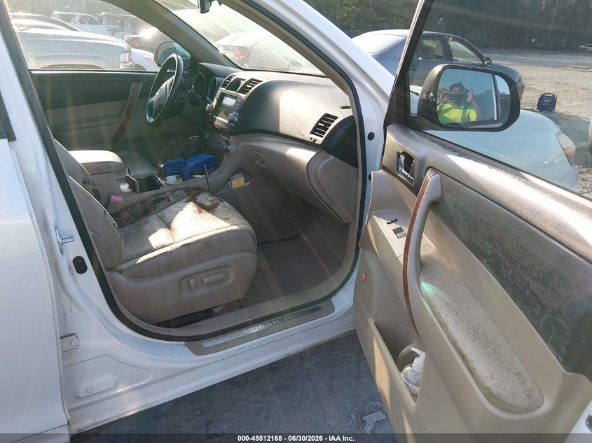2010 Toyota Highlander VIN JTEYK3EHXA2105854 IAAI salvage auction — NORMAL WEAR, Clear (South Carolina), sold $3,025 on 2026-07-07 (photo 5)